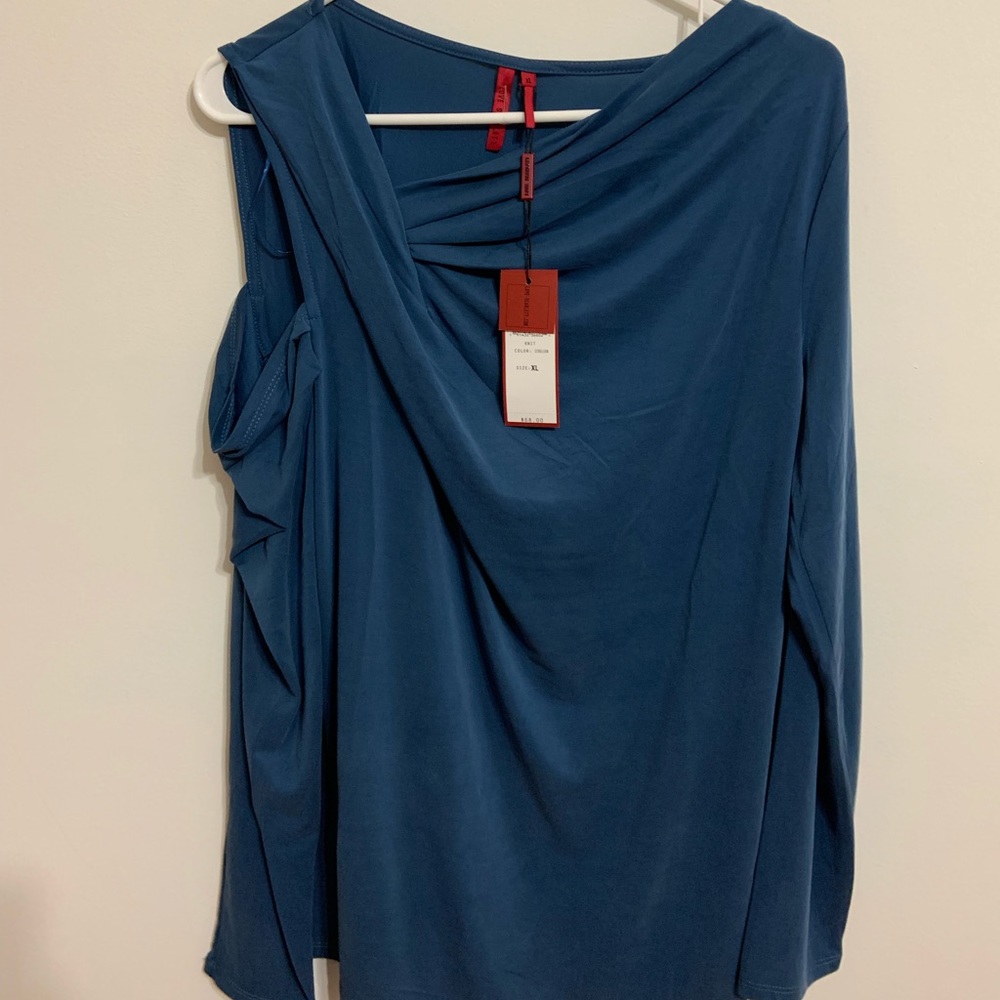 BRAND NEW!! XL silk blouse (W/ TAG)